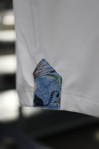 T-Shirt Bianca tessuto tecnico taschino fantasia Hawaii Blu