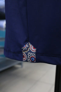 T-Shirt Blu tessuto tecnico taschino fantasia damascato